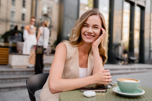 Cliente satisfecha con Área Jurídica Global