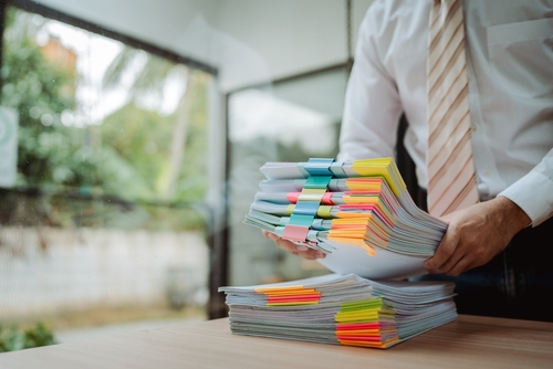 Documentación y plazos para reclamar tarjeta revolving