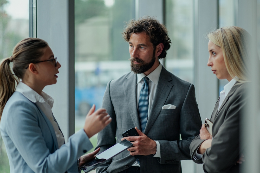 Negocia aplazamiento de embargo