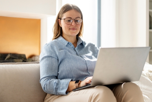 Clienta de reclamación de tarjetas