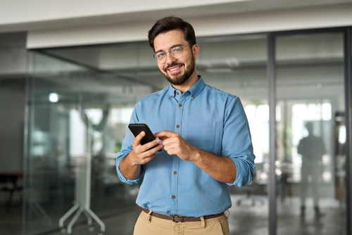 Hombre reclamación tarjeta wizink